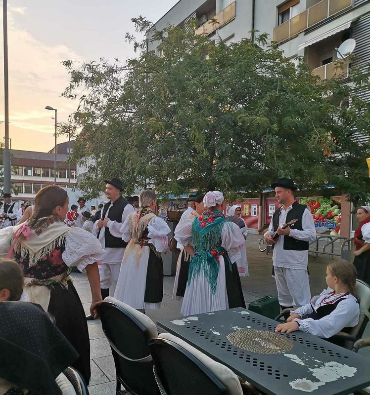 Hrvatski Sabor Kulture Demantirao članak O Državnoj Smotri Folklora Na ...