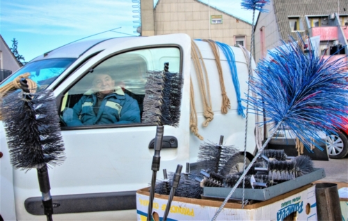 DSC 4810-2-