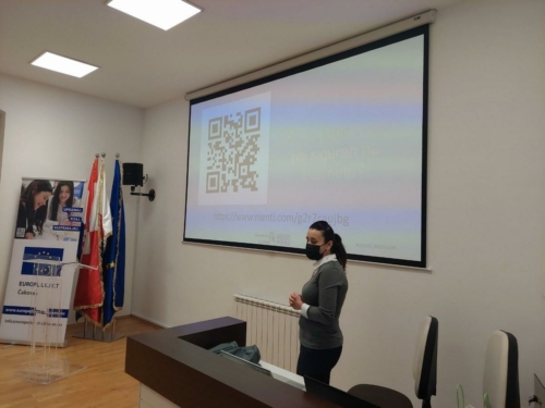 EDIC-Cakovec-okupio-srednjoskolce-na-konferenciji-mladih-o-sigurnosti-rada-na-Internetu-i-online-nastavi-8