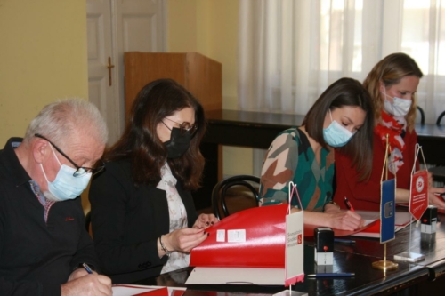 FOTO-potpisivanje-kolektivnog-ugovora-vrtici-veljaca-2022-11