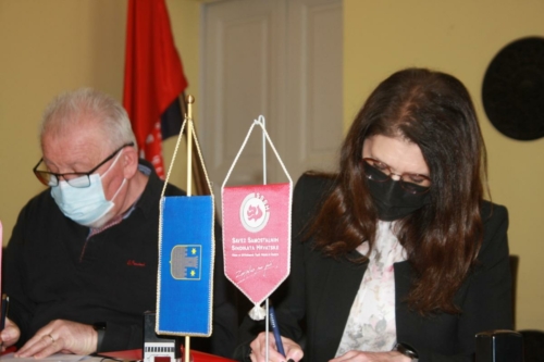 FOTO-potpisivanje-kolektivnog-ugovora-vrtici-veljaca-2022-4