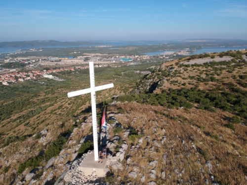 DCIM/PANORAMA/100_0180/DJI