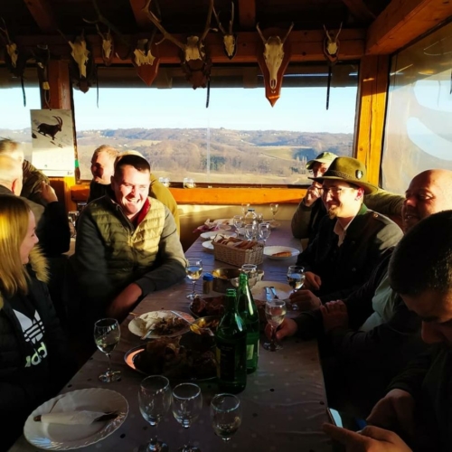 LOV-STRIGOVA
