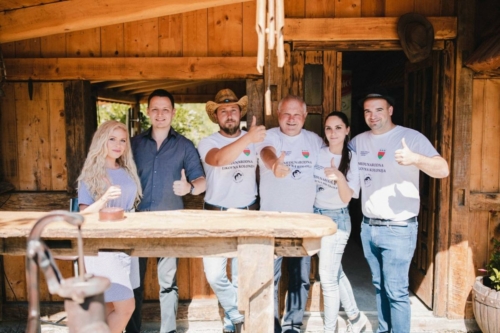 Odrzana-medunarodna-humanitarna-likovna-kolonija-u-Goricanu-d88c