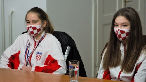 Prijem-Cakoveckih-mazoretkinja-kod-gradonacelnice-foto-3