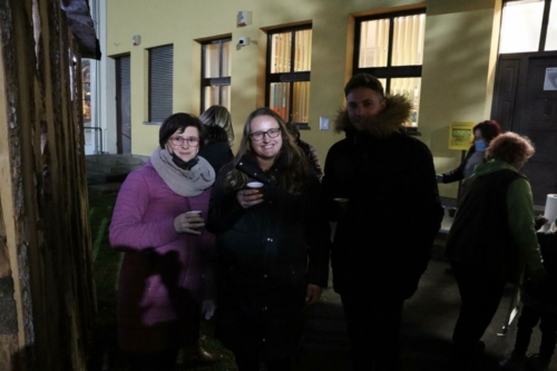Upaljena 1 adventska svijeca SMNM-2