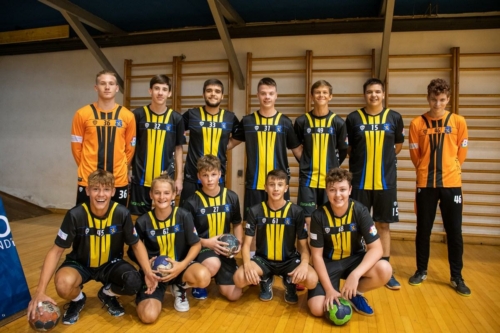 Zapoceo-rukometni-tunir-Pozoj-2