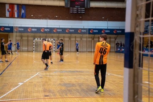 Zapoceo-rukometni-tunir-Pozoj-3